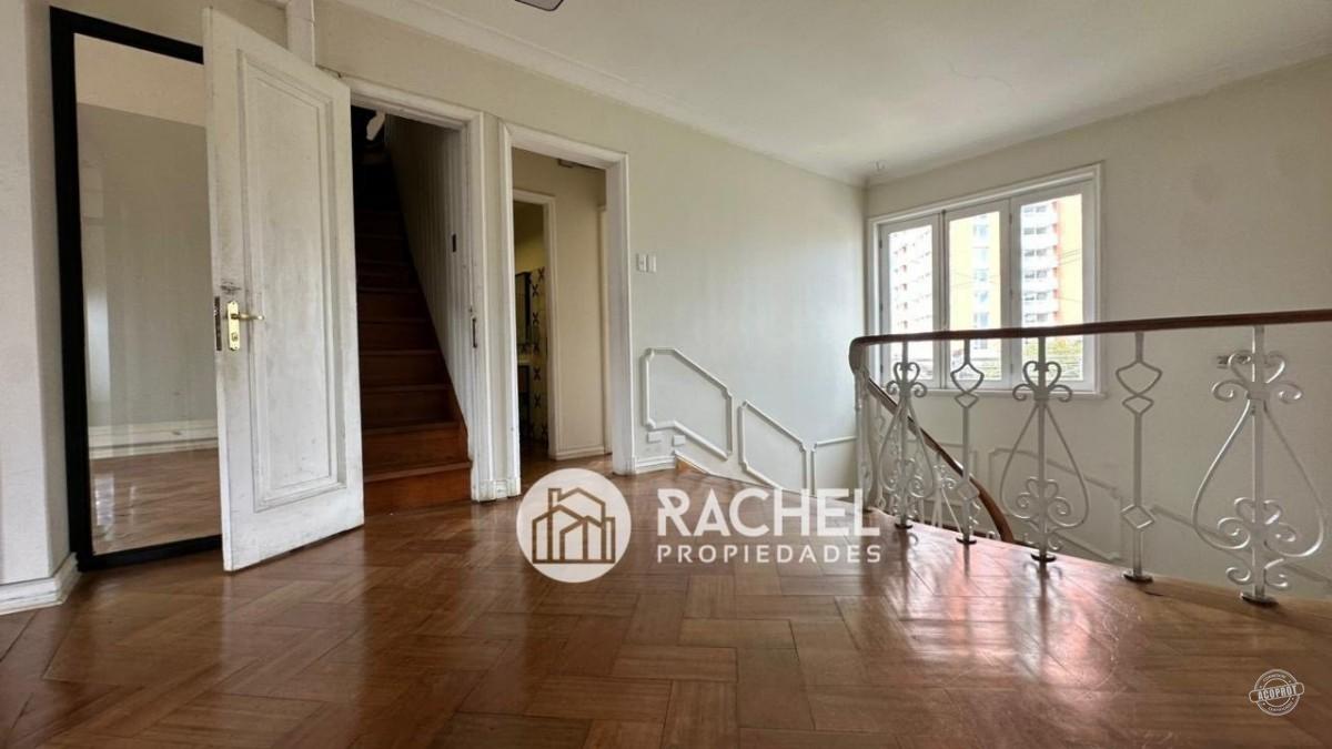 GRAN CASA ESTILO NEOCLASICO EN ARRIENDO COMERCIAL