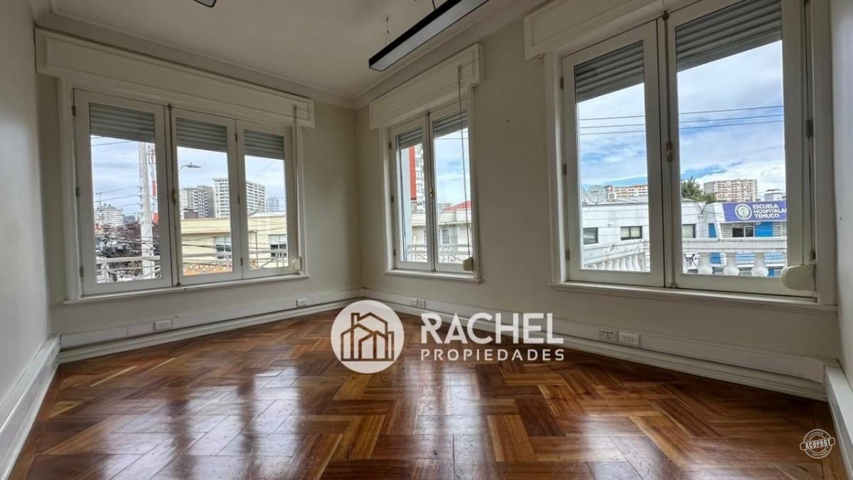 GRAN CASA ESTILO NEOCLASICO EN ARRIENDO COMERCIAL