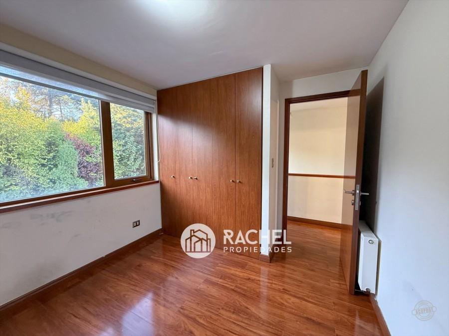 SE ARRIENDA CASA CON 5 DORMITORIOS- QUINCHO Y PISCINA- Cumbres del Sur