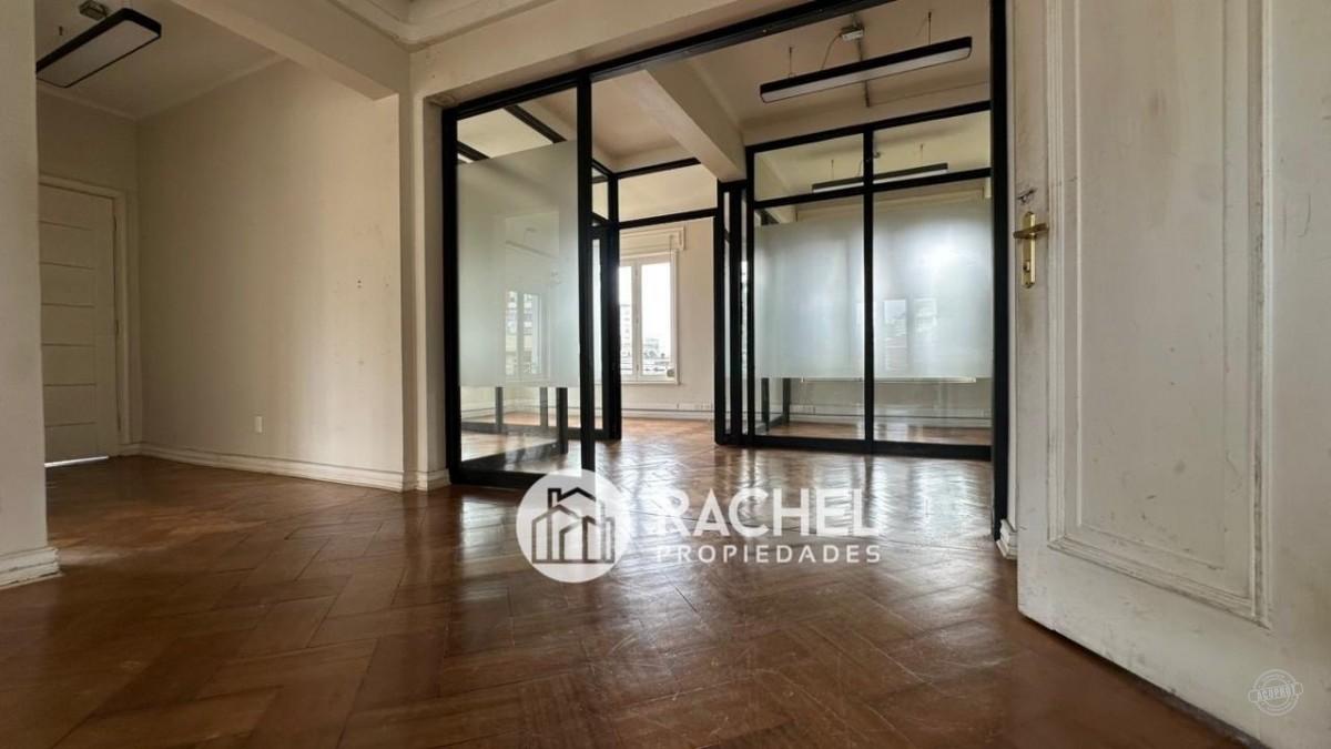 GRAN CASA ESTILO NEOCLASICO EN ARRIENDO COMERCIAL