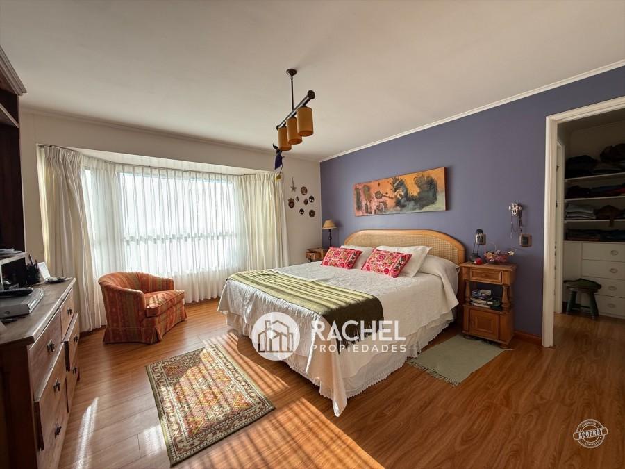 SE VENDE HERMOSA Y SOLEADA CASA 5D- Sector Barrio Inglés (Temuco)