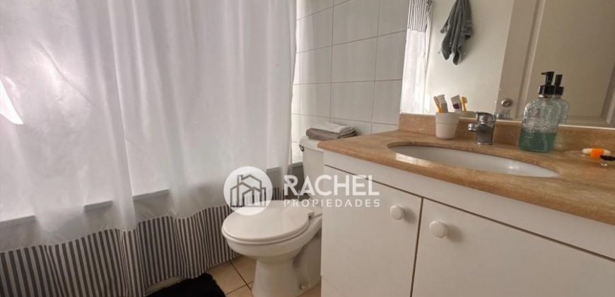 EN VENTA IMPECABLE CASA DE 4 DORMITORIOS