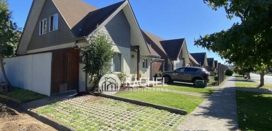 EN VENTA IMPECABLE CASA DE 4 DORMITORIOS