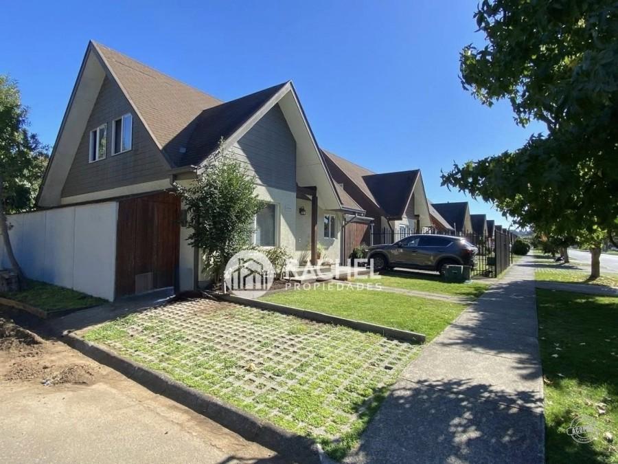 EN VENTA IMPECABLE CASA DE 4 DORMITORIOS