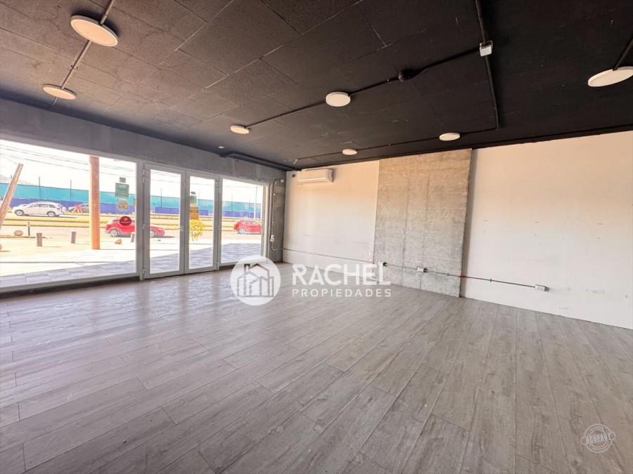 SE ARRIENDA LOCAL COMERCIAL ESPACIO LOS POETAS