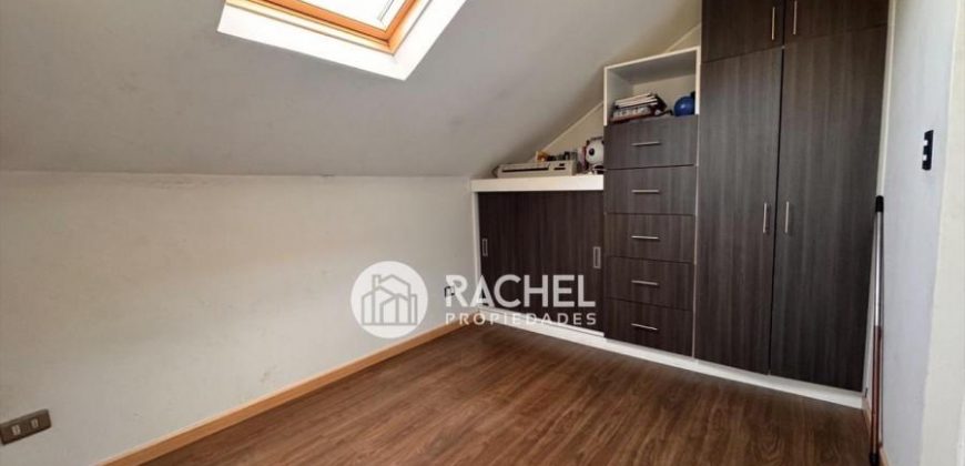 SE VENDE AMPLIA CASA 5 DORMITORIOS SECTOR LOS CONQUISTADORES- TEMUCO