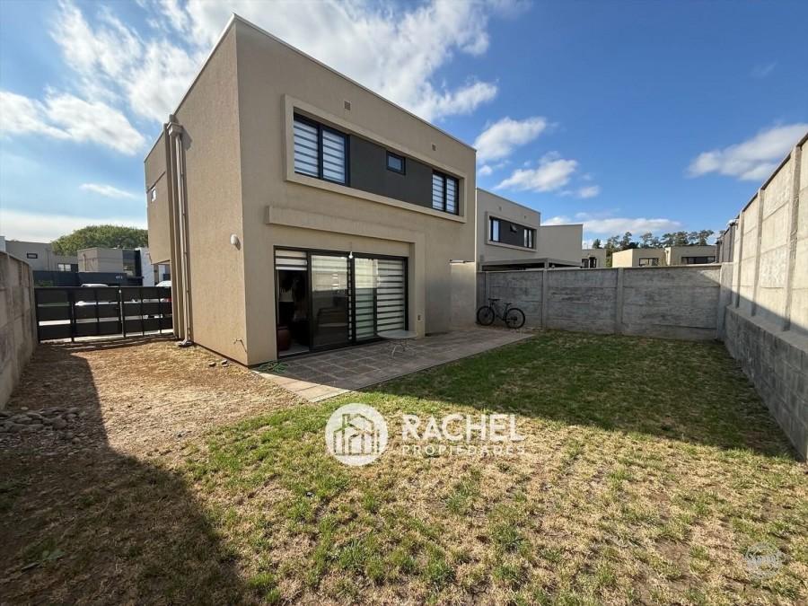 SE ARRIENDA CASA MEDITERRÁNEA SEMI-NUEVA – Condominio Belo Horizonte