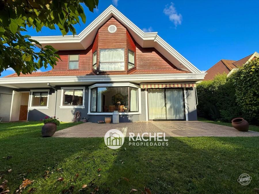 SE VENDE HERMOSA Y SOLEADA CASA 5D- Sector Barrio Inglés (Temuco)