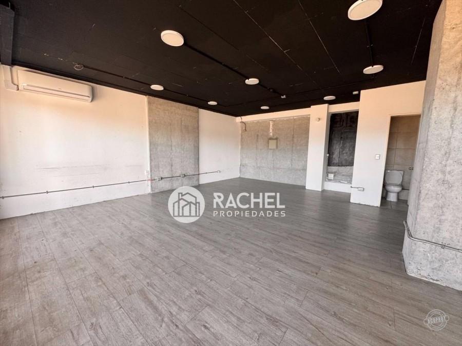 SE ARRIENDA LOCAL COMERCIAL ESPACIO LOS POETAS