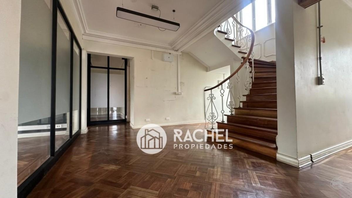 GRAN CASA ESTILO NEOCLASICO EN ARRIENDO COMERCIAL