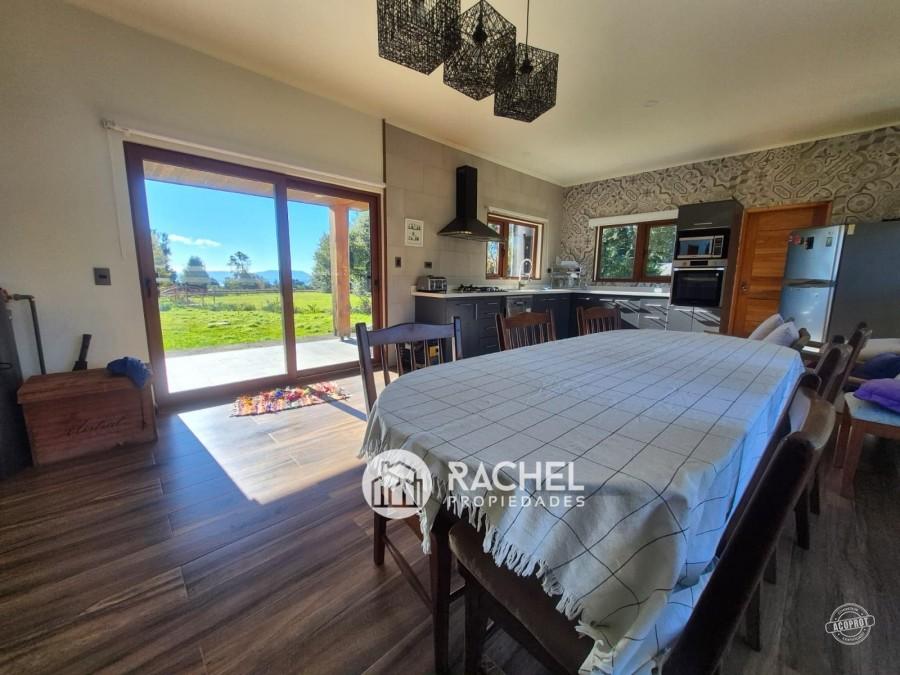 SE ARRIENDA HERMOSA CASA AMOBLADA AÑO CORRIDO – Condominio Country Pucón