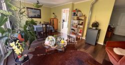 EN VENTA IMPECABLE CASA DE 4 DORMITORIOS