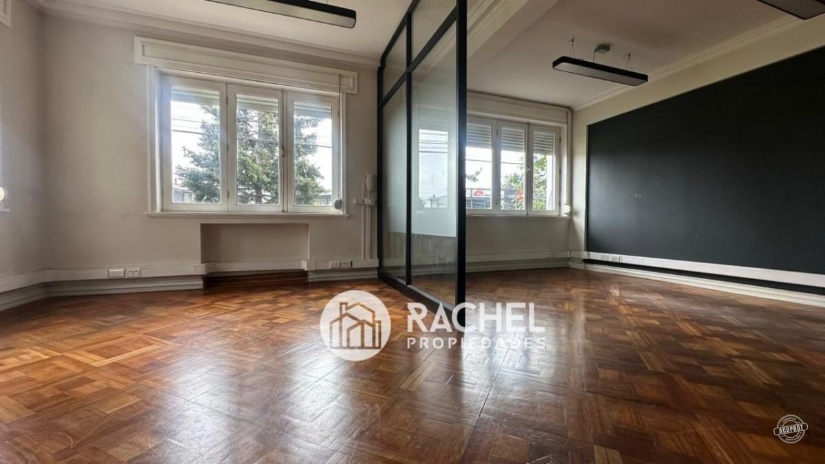 GRAN CASA ESTILO NEOCLASICO EN ARRIENDO COMERCIAL