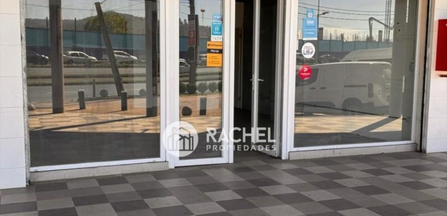 SE ARRIENDA LOCAL COMERCIAL ESPACIO LOS POETAS