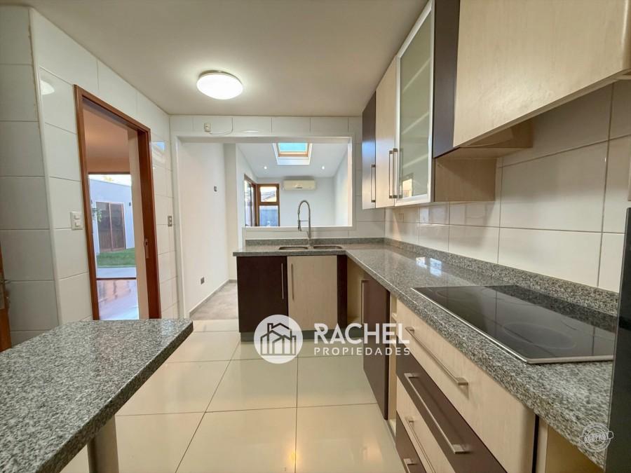 SE ARRIENDA CASA CON 5 DORMITORIOS- QUINCHO Y PISCINA- Cumbres del Sur