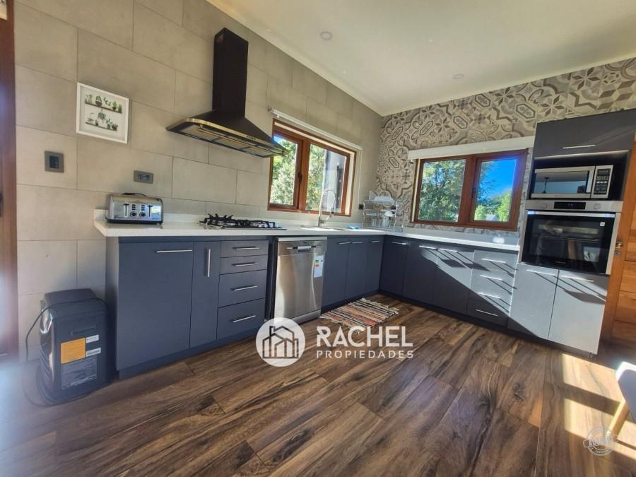 SE ARRIENDA HERMOSA CASA AMOBLADA AÑO CORRIDO – Condominio Country Pucón