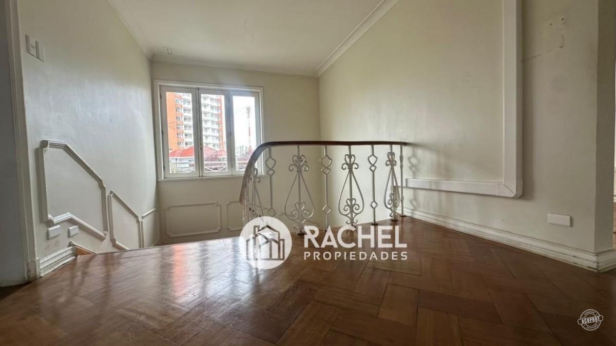 GRAN CASA ESTILO NEOCLASICO EN ARRIENDO COMERCIAL