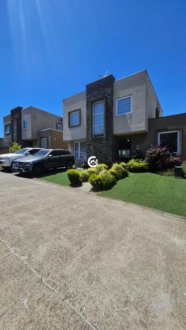 Vendemos Hermosa Casa en Condominio Marsella