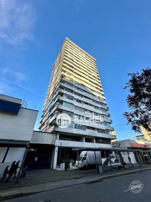 ARRIENDO DEPARTAMENTO EDIFICIO BANCO CHILE ESTACIONAMIENTO Y BODEGA