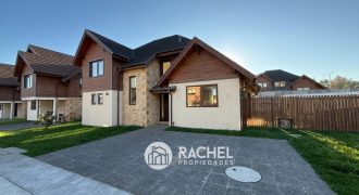 SE VENDE CASA SEMI NUEVA CON GRAN TERRENO- CONDOMINIO VISTA GOLF