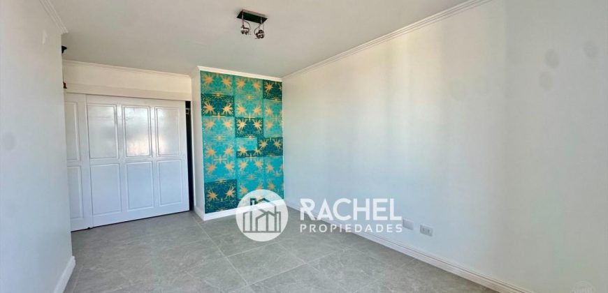 VENTA DE PRECIOSO DPTO DUPLEX REMODELADO EN CALLE HOCHSTETTER
