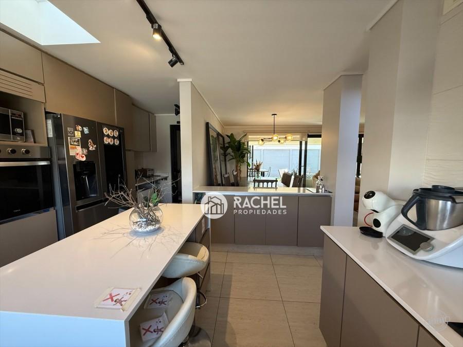 SE VENDE HERMOSA CASA AMPLIADA – Condominio Belo Horizonte