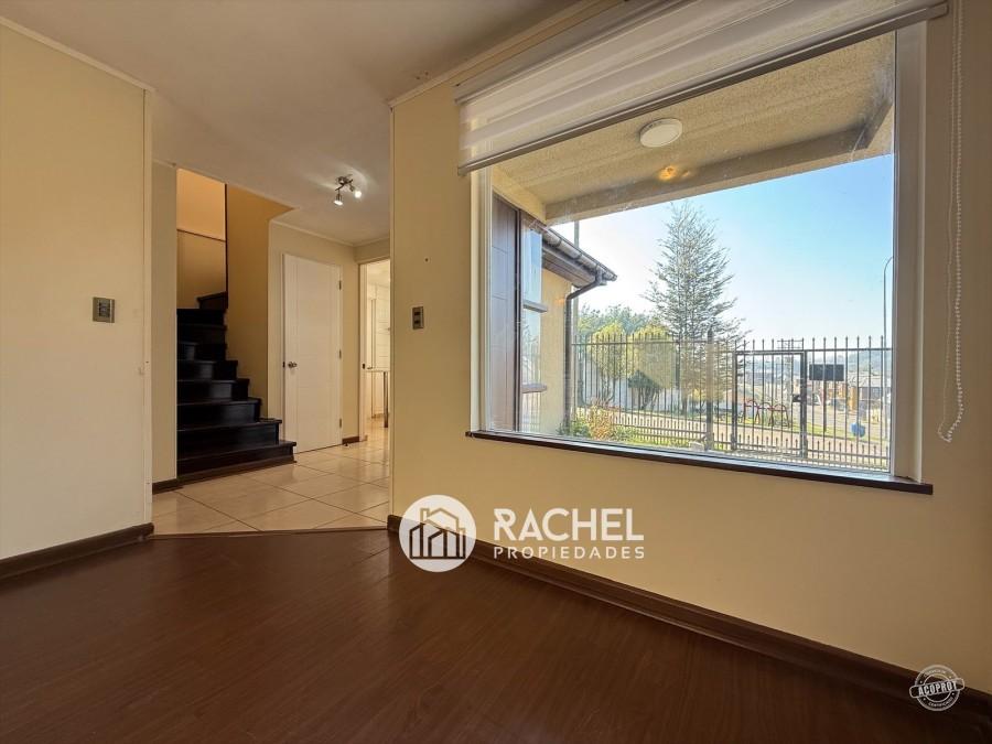 SE VENDE LINDA CASA CON EXCELENTE MANTENCIÓN- Sector Las Mariposas