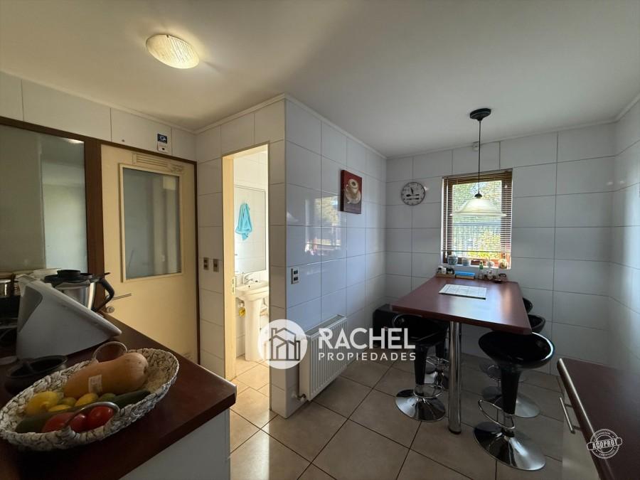 SE VENDE HERMOSA CASA EXCELENTE UBICACIÓN PARA USO HABITACIONAL O COMERCIAL- Portal de la Frontera