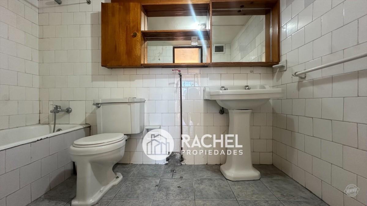 ARRIENDO DEPARTAMENTO EDIFICIO BANCO CHILE ESTACIONAMIENTO Y BODEGA