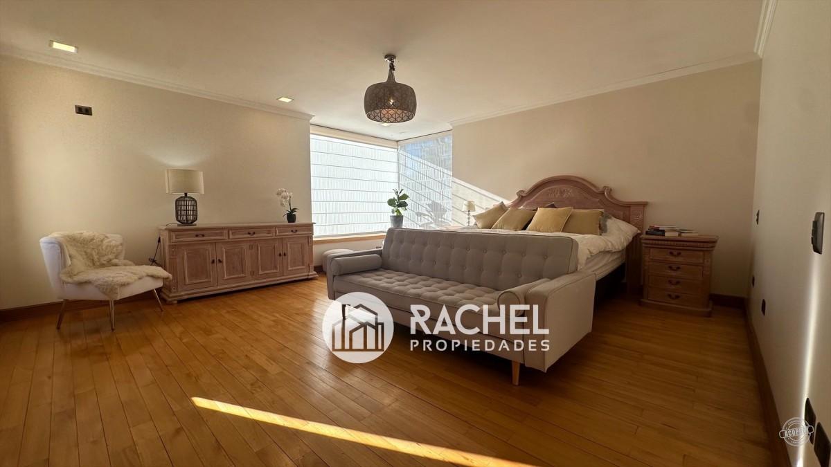 VENTA DE GRAN CASA EN CONDOMNIO PORTAL DE LA FRONTERA
