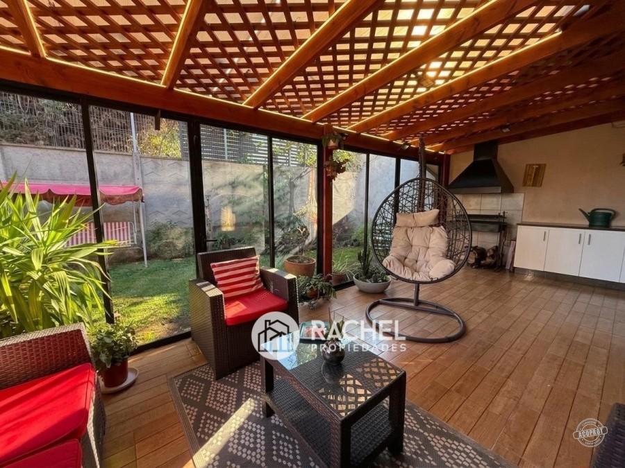 SE VENDE HERMOSA CASA EXCELENTE UBICACIÓN PARA USO HABITACIONAL O COMERCIAL- Portal de la Frontera