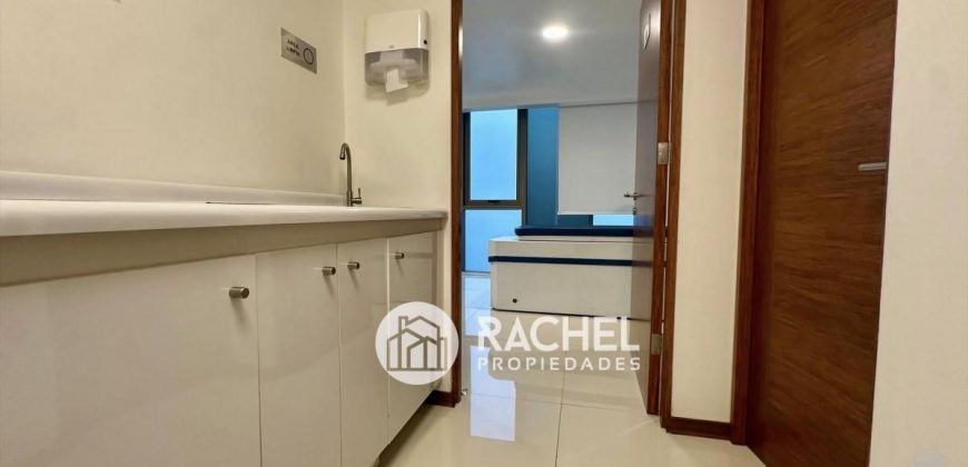 EN VENTA GRAN LOCAL COMERCIAL RENTANDO SECTOR AVDA ALEMANIA