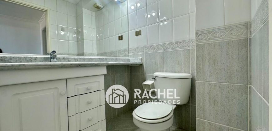 VENTA DE PRECIOSO DPTO DUPLEX REMODELADO EN CALLE HOCHSTETTER