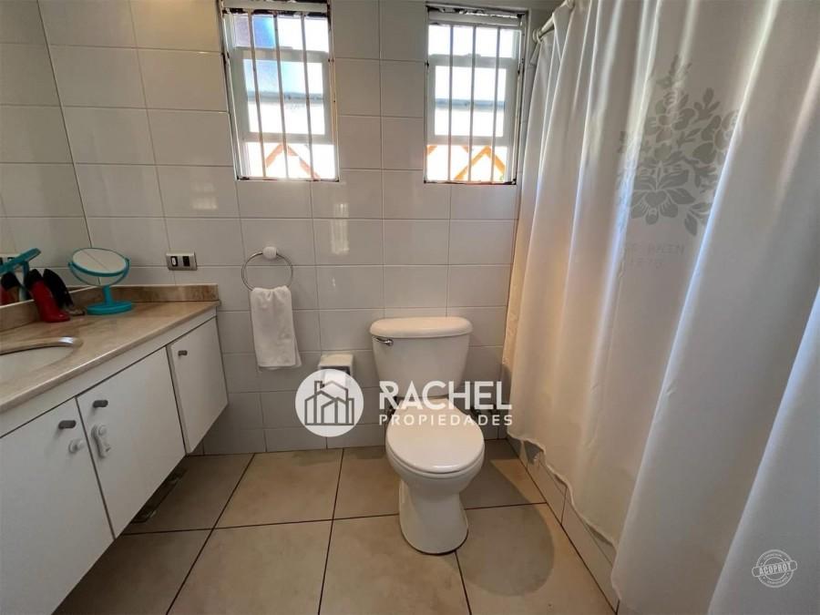 SE ARRIENDA CÓMODA CASA EN EXCELENTE UBICACIÓN Sector Los Conquistadores