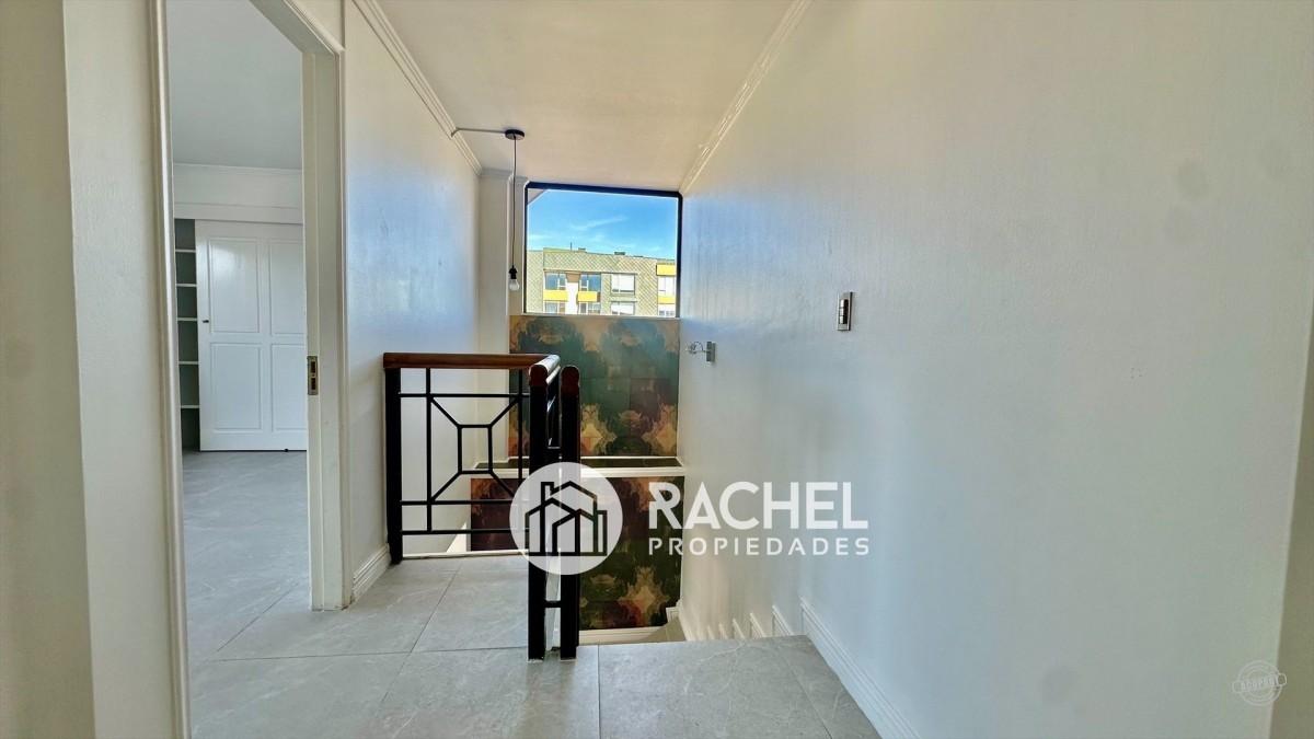 VENTA DE PRECIOSO DPTO DUPLEX REMODELADO EN CALLE HOCHSTETTER