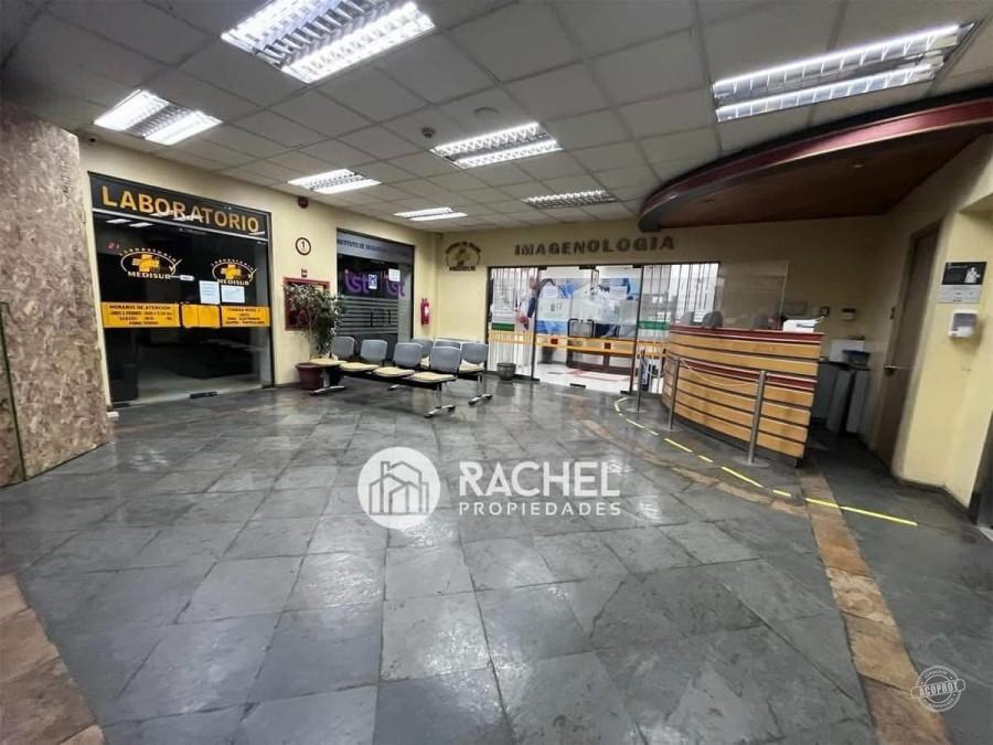 SE ARRIENDA CÓMODO BOX DE ATENCIÓN MÉDICA AMOBLADO- Edificio especialidades MEDISUR