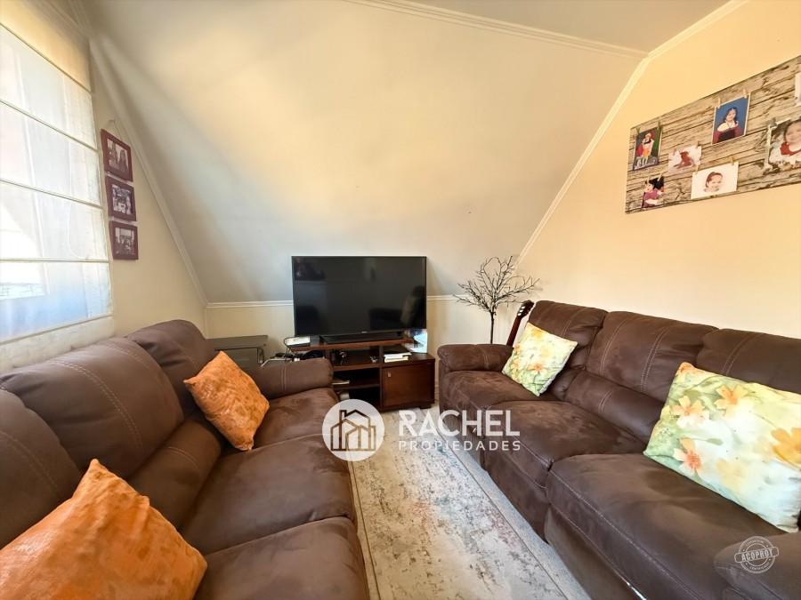 SE VENDE HERMOSA CASA EXCELENTE UBICACIÓN PARA USO HABITACIONAL O COMERCIAL- Portal de la Frontera
