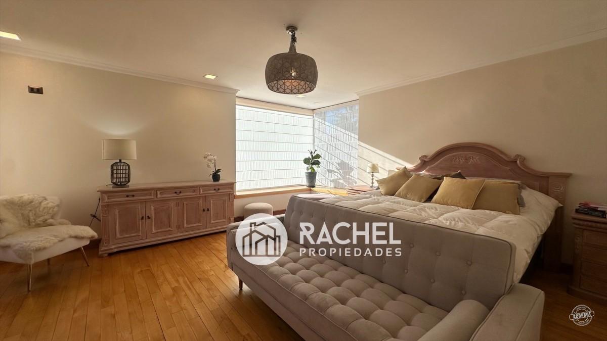 VENTA DE GRAN CASA EN CONDOMNIO PORTAL DE LA FRONTERA