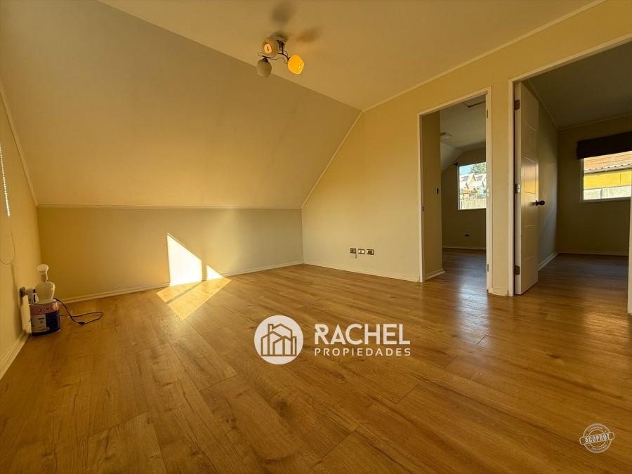 SE VENDE LINDA CASA CON EXCELENTE MANTENCIÓN- Sector Las Mariposas