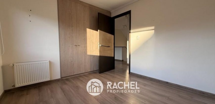 SE VENDE CASA SEMI NUEVA CON GRAN TERRENO- CONDOMINIO VISTA GOLF