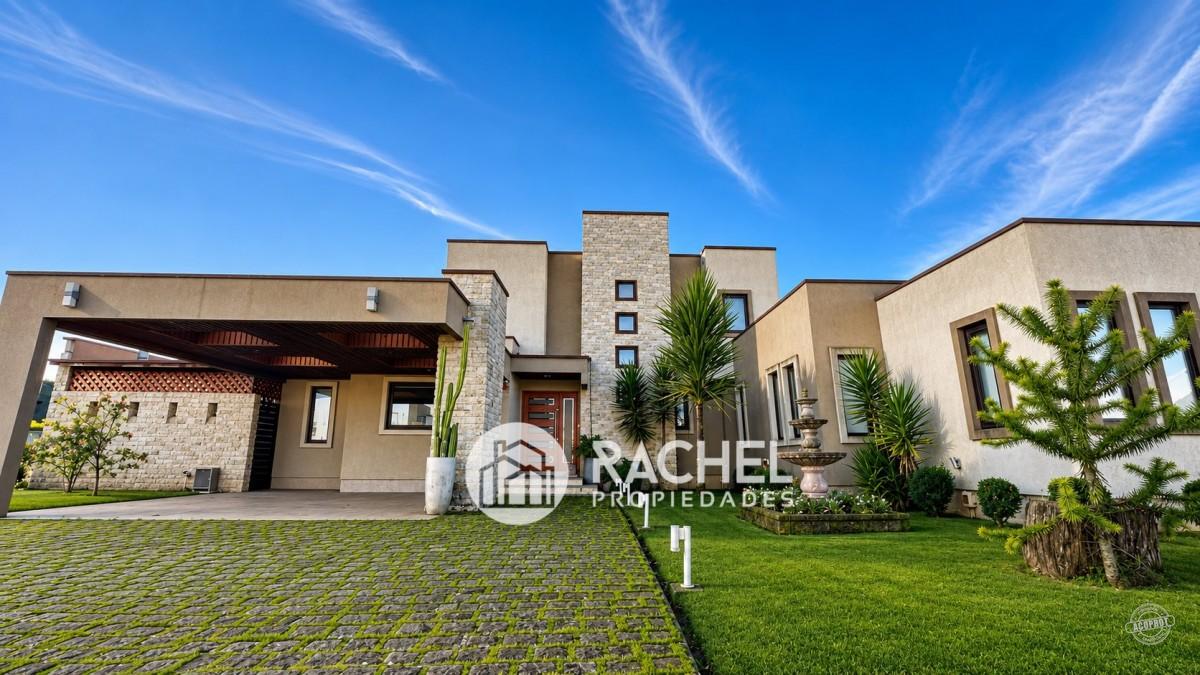 VENTA DE GRAN CASA EN CONDOMNIO PORTAL DE LA FRONTERA