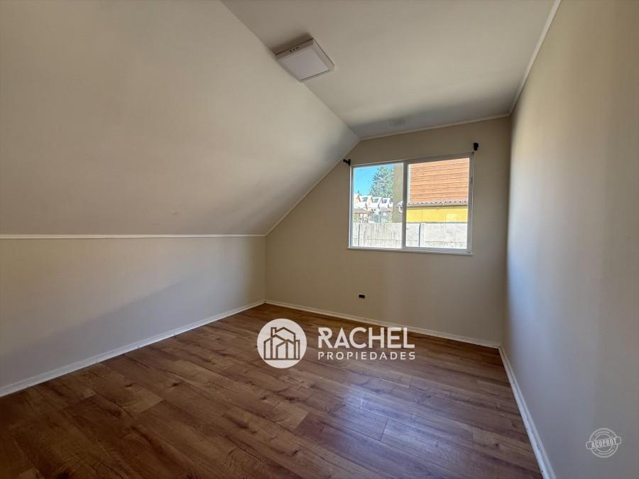 SE VENDE LINDA CASA CON EXCELENTE MANTENCIÓN- Sector Las Mariposas