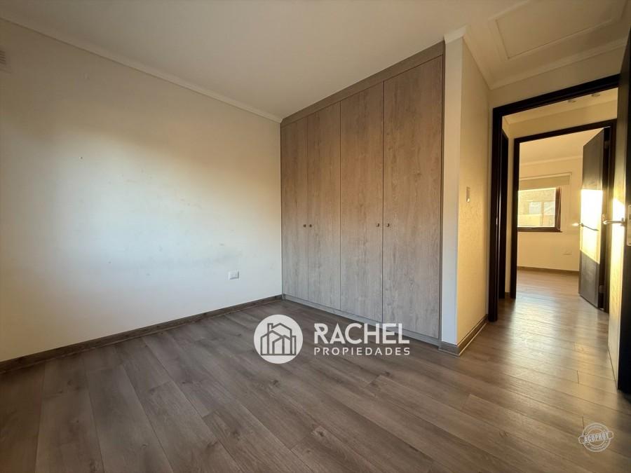SE VENDE CASA SEMI NUEVA CON GRAN TERRENO- CONDOMINIO VISTA GOLF