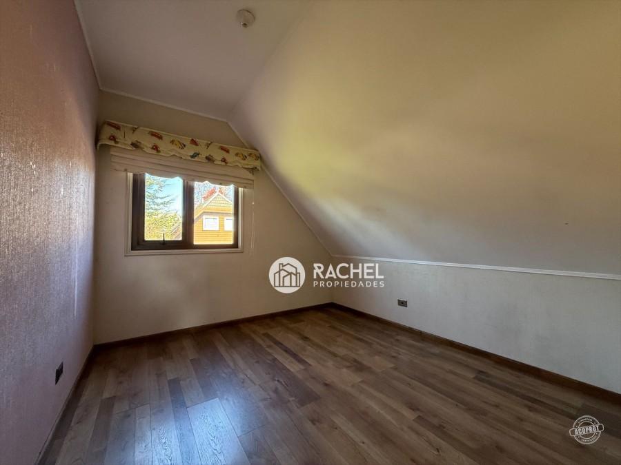 SE ARRIENDA CASA EN PASAJE CERRADO TIPO CONDOMINIO – Sector Lomas de Mirasur