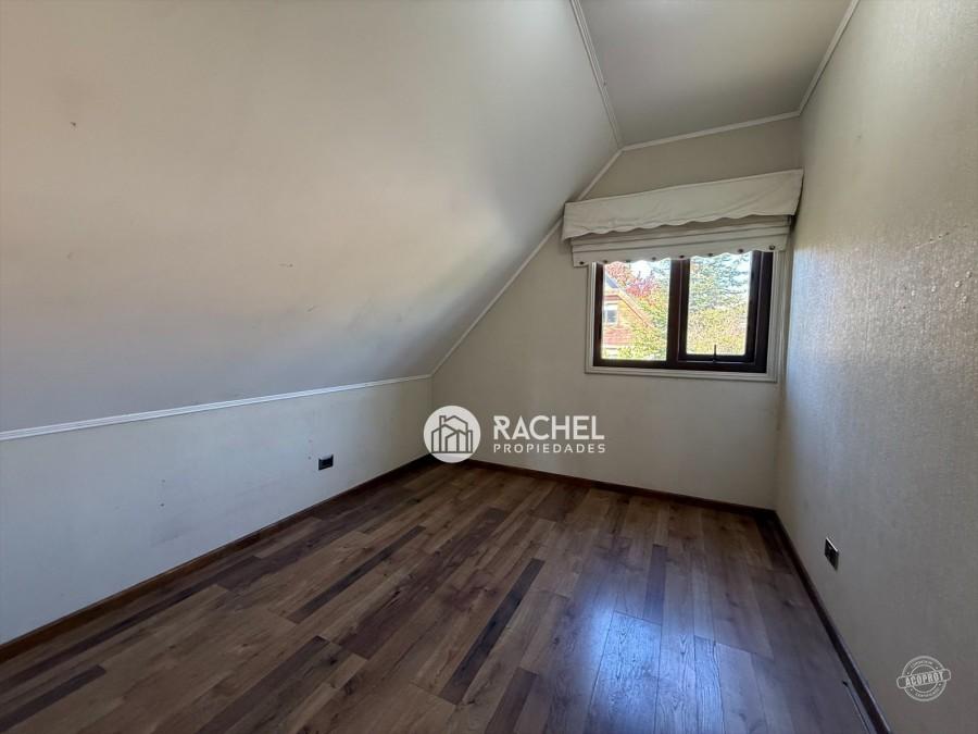 SE ARRIENDA CASA EN PASAJE CERRADO TIPO CONDOMINIO – Sector Lomas de Mirasur