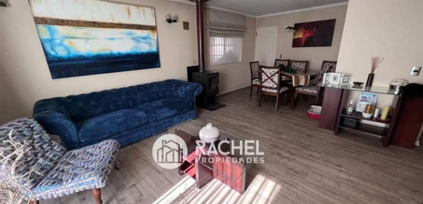 SE ARRIENDA CÓMODA CASA EN EXCELENTE UBICACIÓN Sector Los Conquistadores