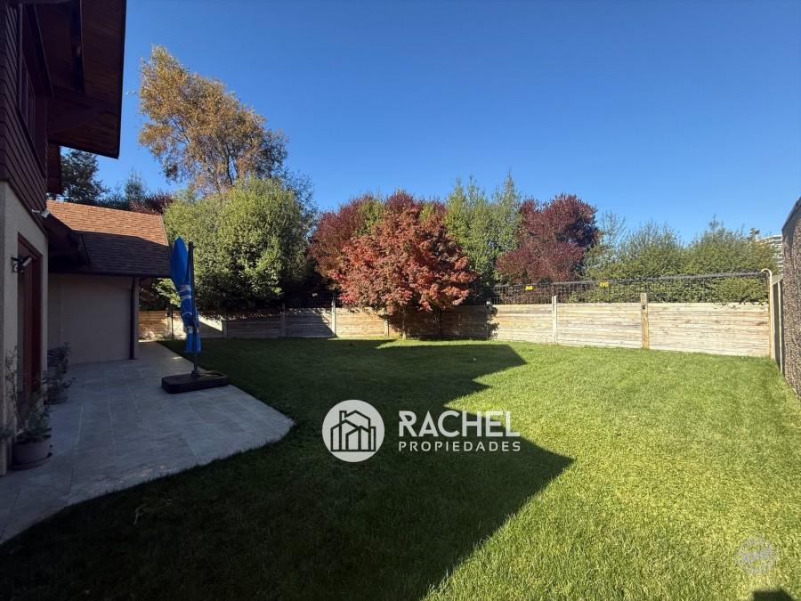 SE VENDE HERMOSA CASA REMODELADA EN CONSOLIDADO CONDOMINIO-Sector Portal de la Frontera