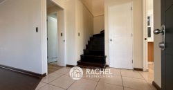SE VENDE LINDA CASA CON EXCELENTE MANTENCIÓN- Sector Las Mariposas