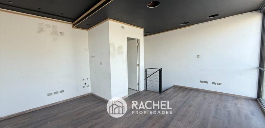 SE ARRIENDA LOCAL CENTRO COMERCIAL TORREMOLINOS – Sector Avda Alemania