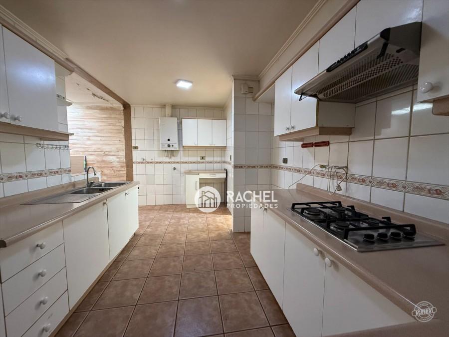 SE ARRIENDA CASA EN PASAJE CERRADO TIPO CONDOMINIO – Sector Lomas de Mirasur
